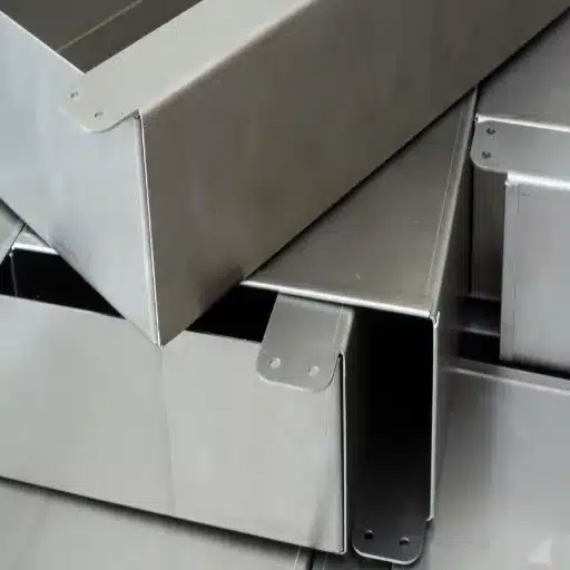 Mild steel vs stainless steel: Understanding the Differences and Applications